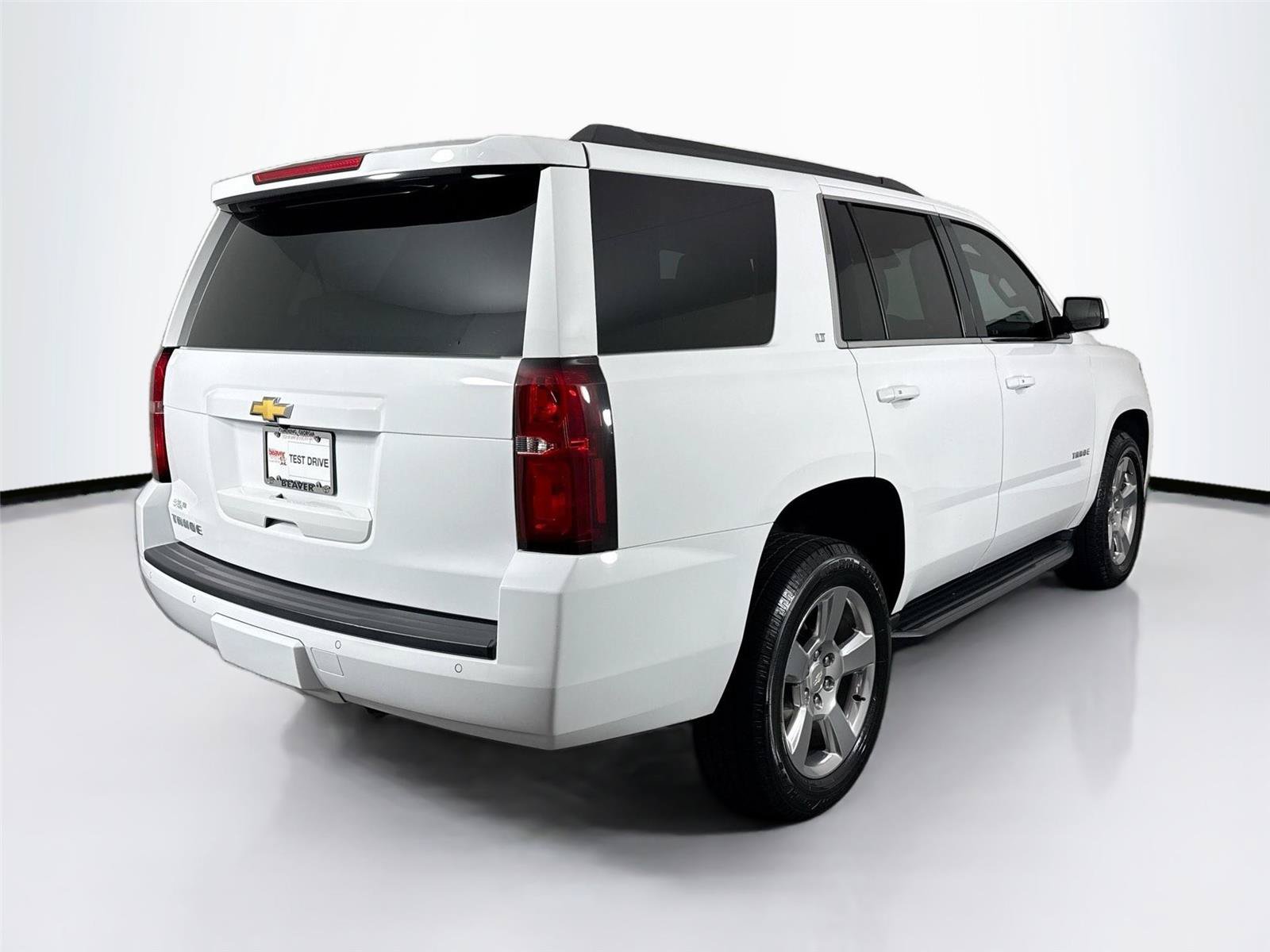 Used 2020 Chevrolet Tahoe LT w/ Luxury Package RWD image 2