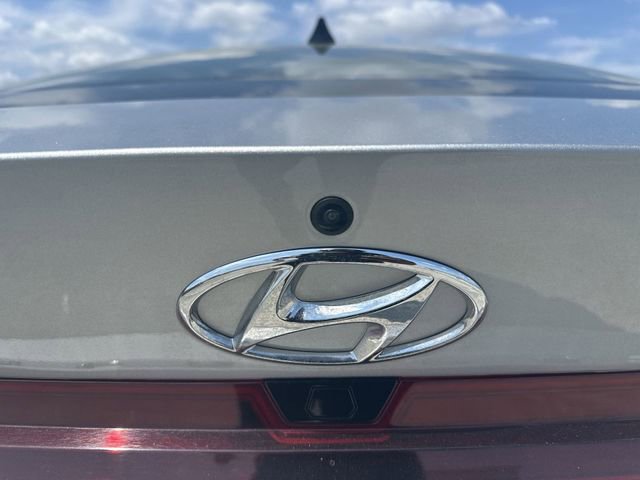 Used 2023 Hyundai Elantra SEL image 10