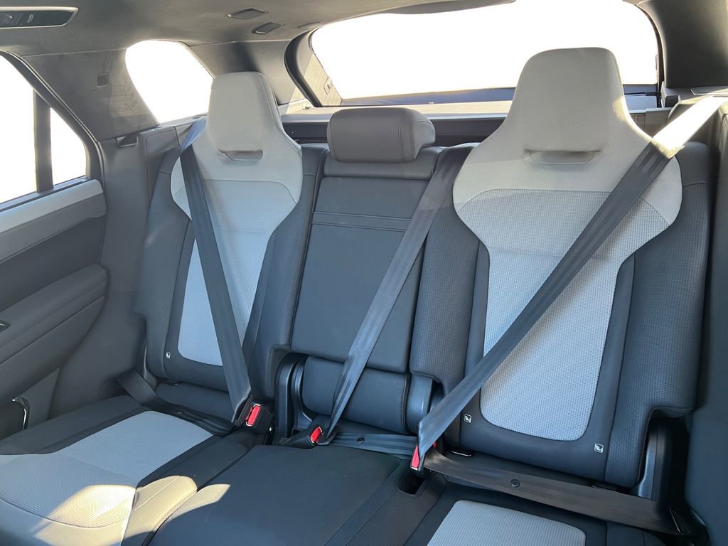 New 2025 Land Rover Range Rover Sport SV Edition Two image 20