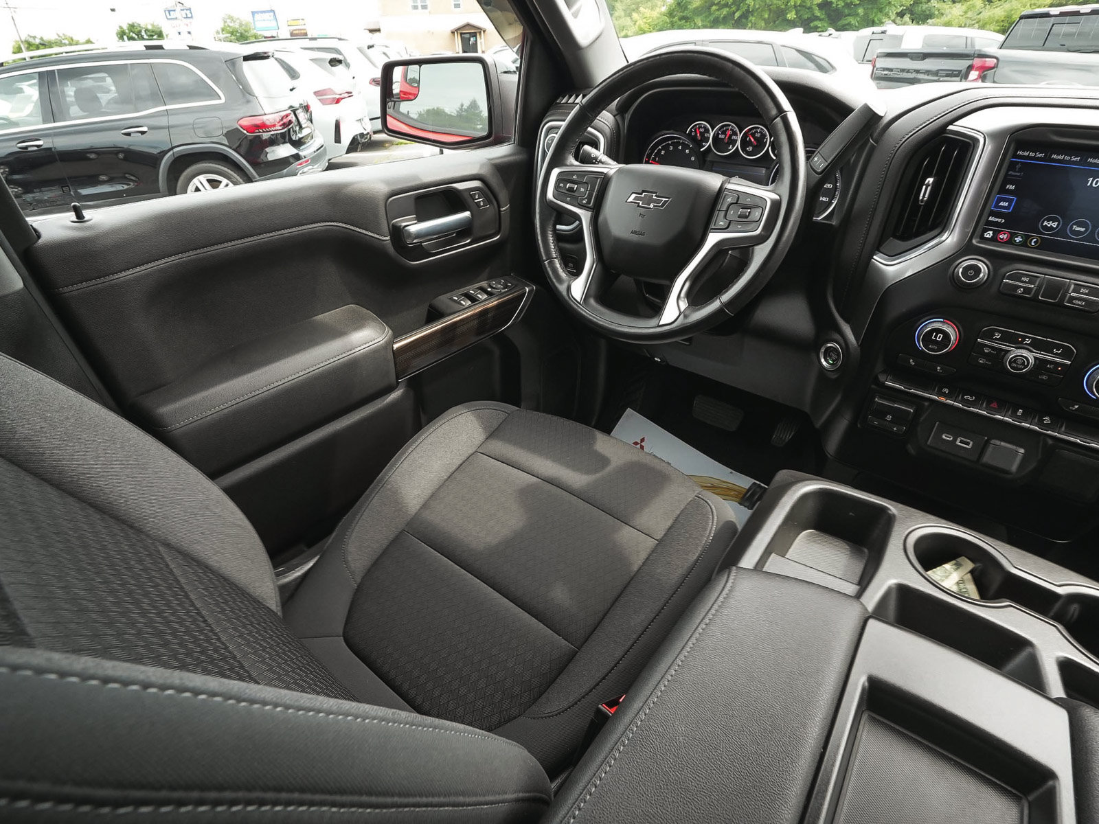Used 2021 Chevrolet Silverado 1500 RST AWD/4WD image 36