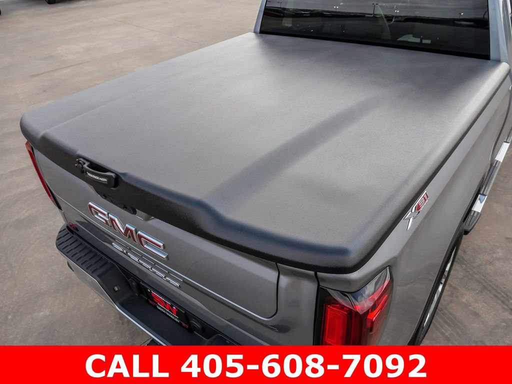 Used 2023 GMC Sierra 1500 SLT w/ SLT Premium Package AWD/4WD image 12
