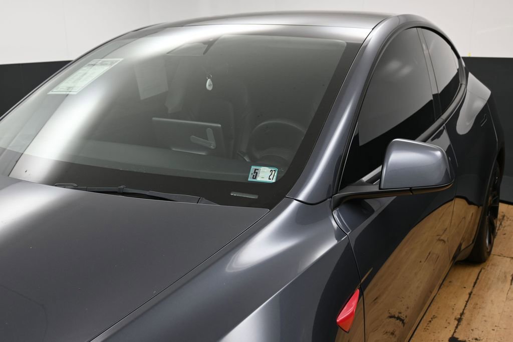 Used 2023 Tesla Model Y Long Range AWD/4WD image 4