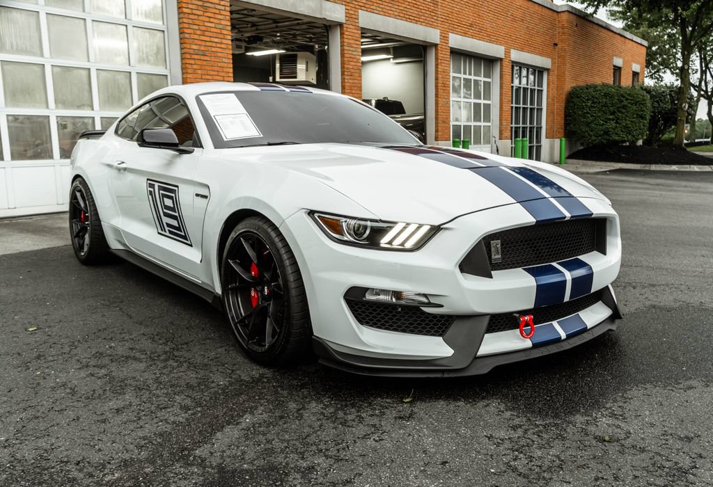Used 2017 Ford Mustang Shelby GT350 w/ Electronics Package RWD image 6