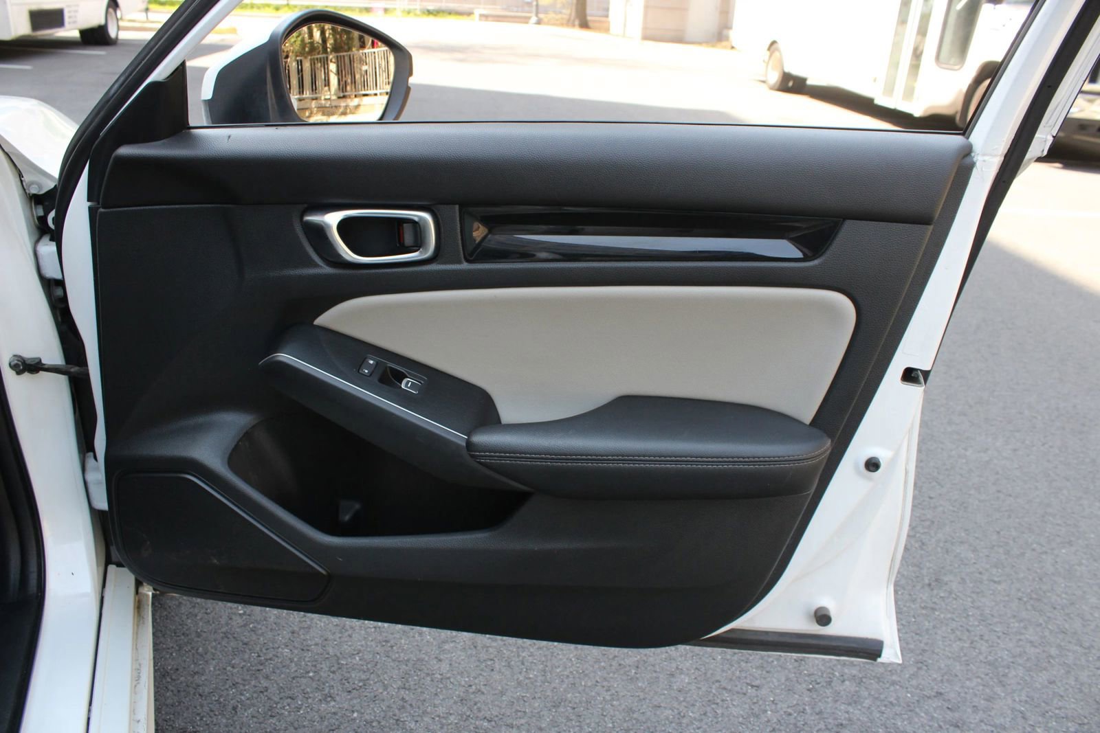 Used 2022 Honda Civic Touring image 28