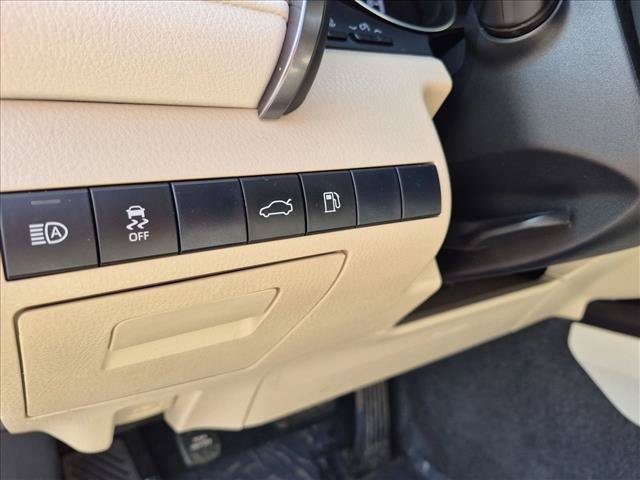 Used 2018 Toyota Camry LE FWD image 24