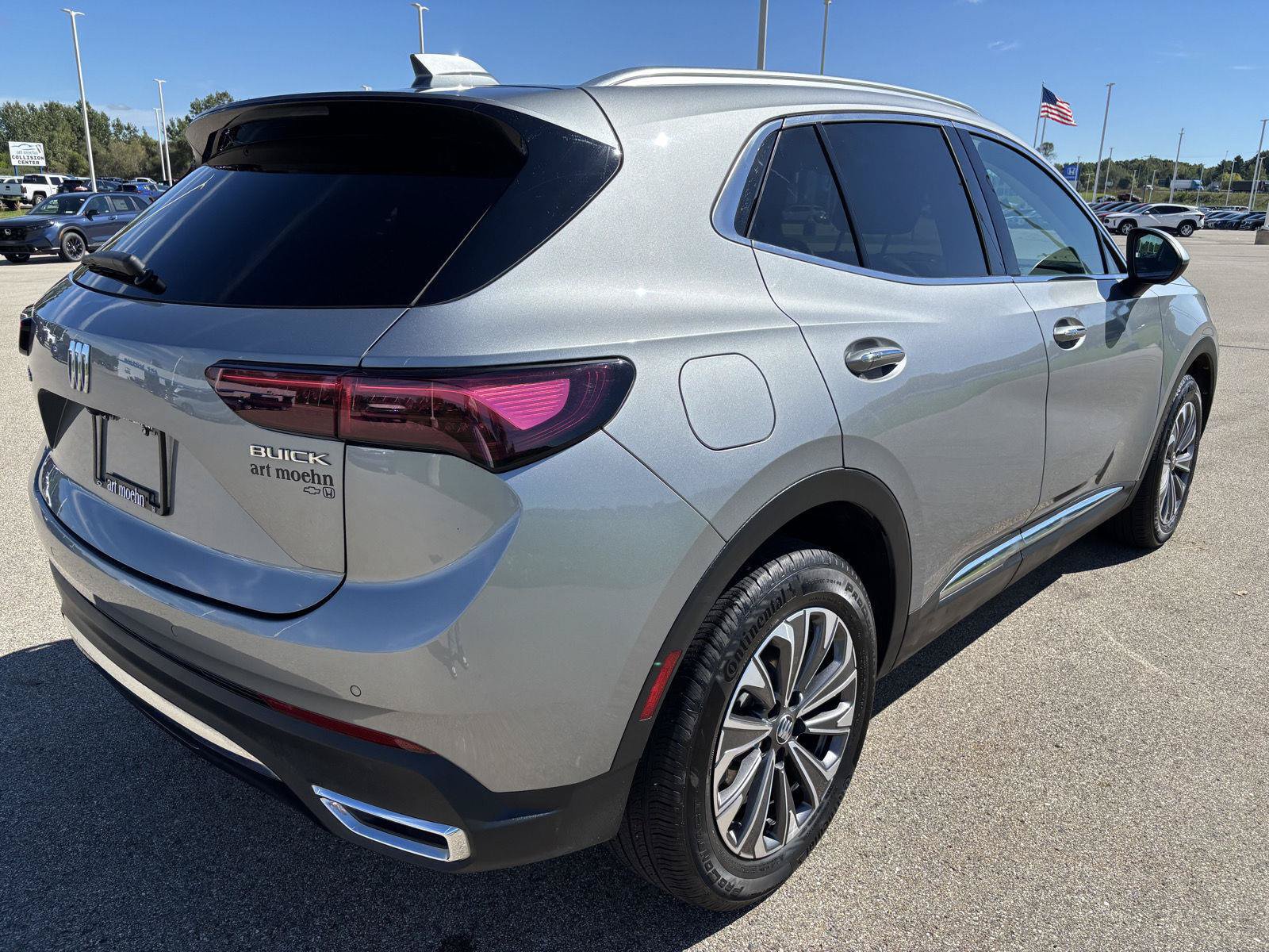 Used 2025 Buick Envision Preferred AWD/4WD image 5