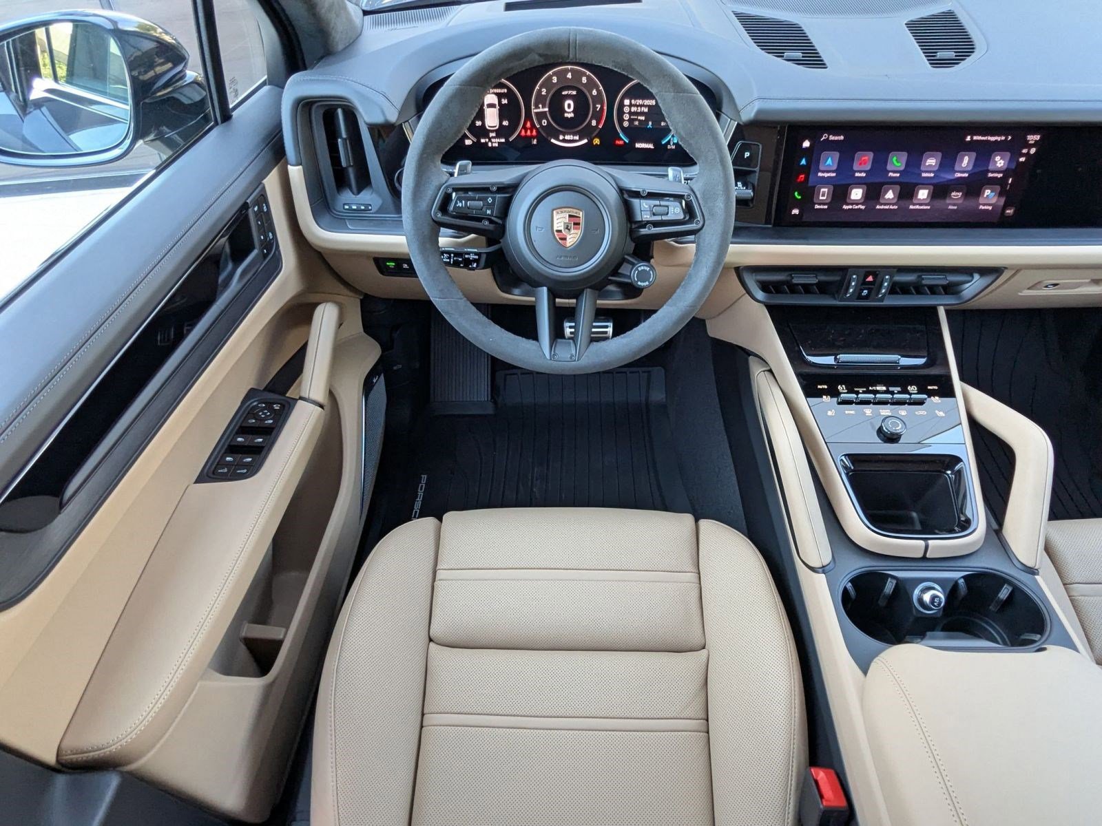 New 2026 Porsche Cayenne GTS image 15