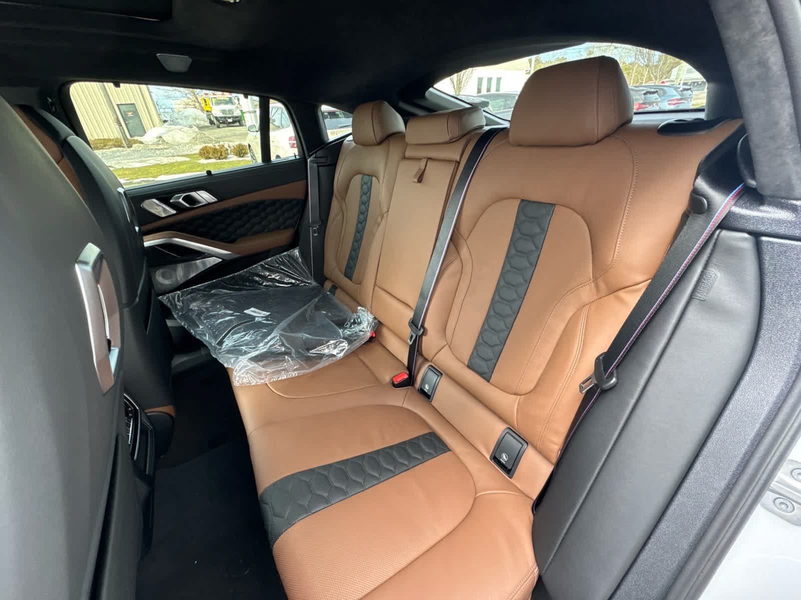 Used 2026 BMW X6 M Competition w/ Executive Package AWD/4WD image 15