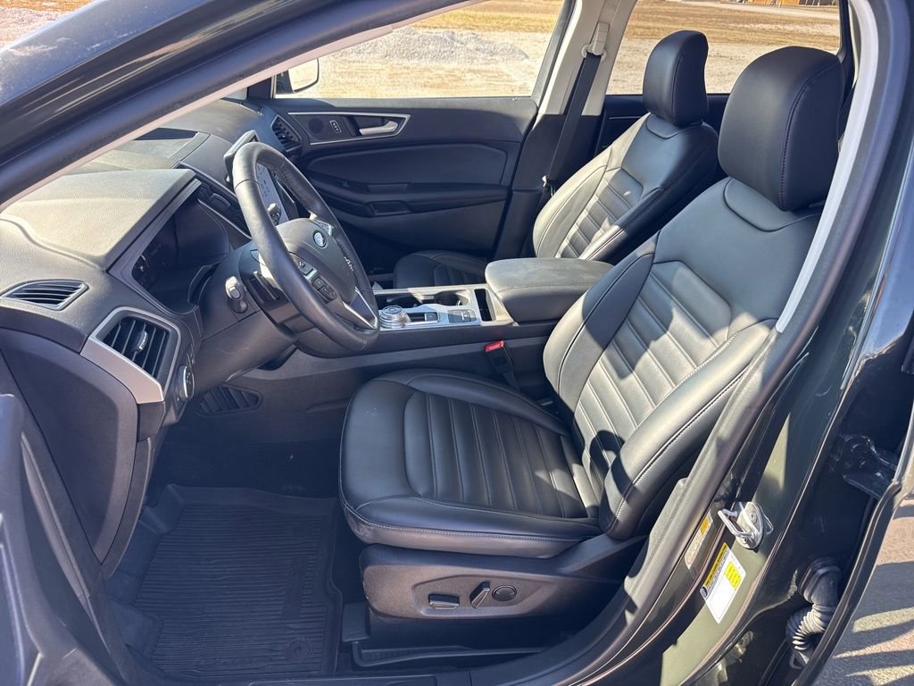 Used 2022 Ford Edge SEL w/ Convenience Package image 22