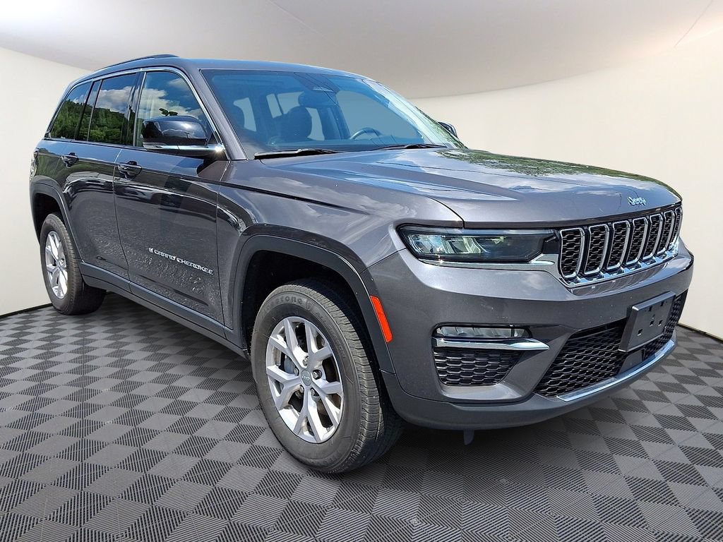 Used 2022 Jeep Grand Cherokee Limited AWD/4WD image 1
