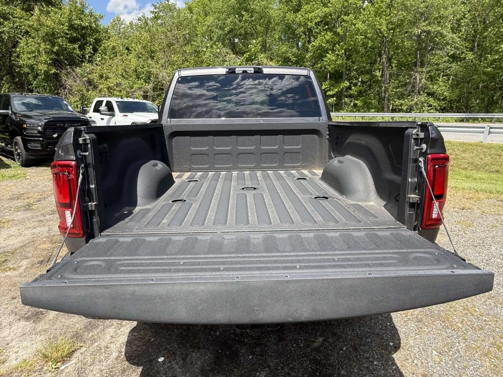New 2026 RAM 2500 Big Horn AWD/4WD image 11