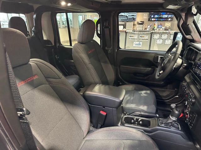 Used 2025 Jeep Gladiator Rubicon w/ Convenience Group image 15