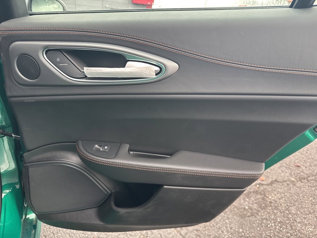 New 2025 Alfa Romeo Giulia AWD w/ Driving Assist Package image 22