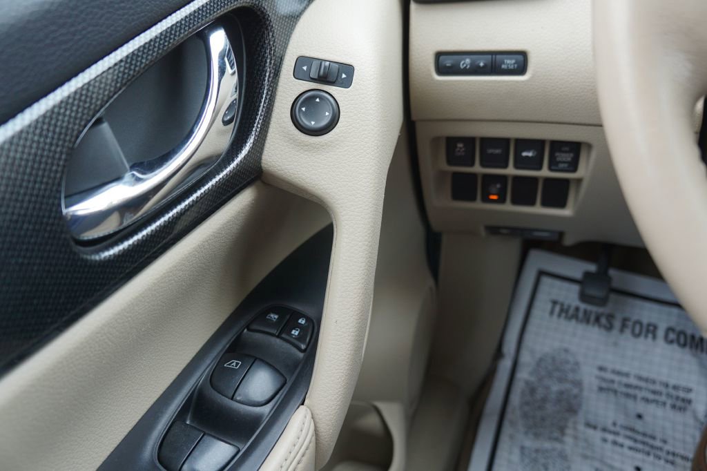 Used 2014 Nissan Rogue SL w/ SL Premium Package image 17