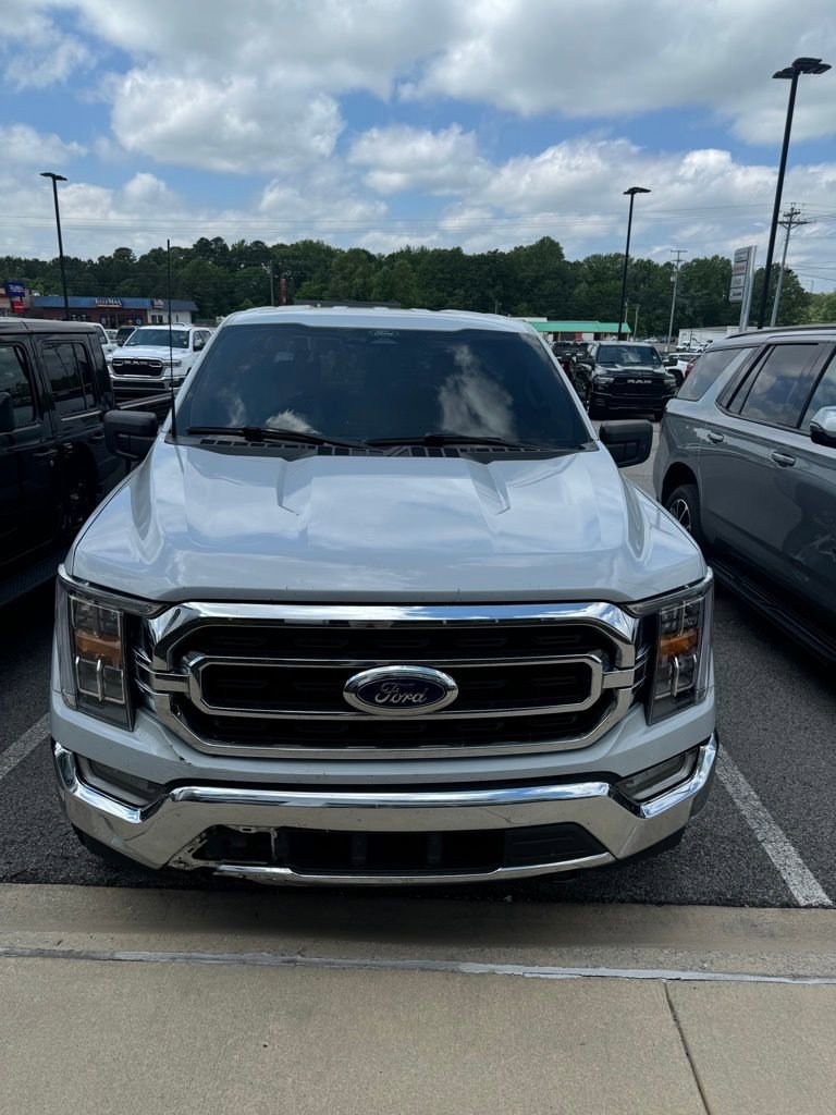 Used 2022 Ford F150 XLT w/ Equipment Group 302A High AWD/4WD image 6