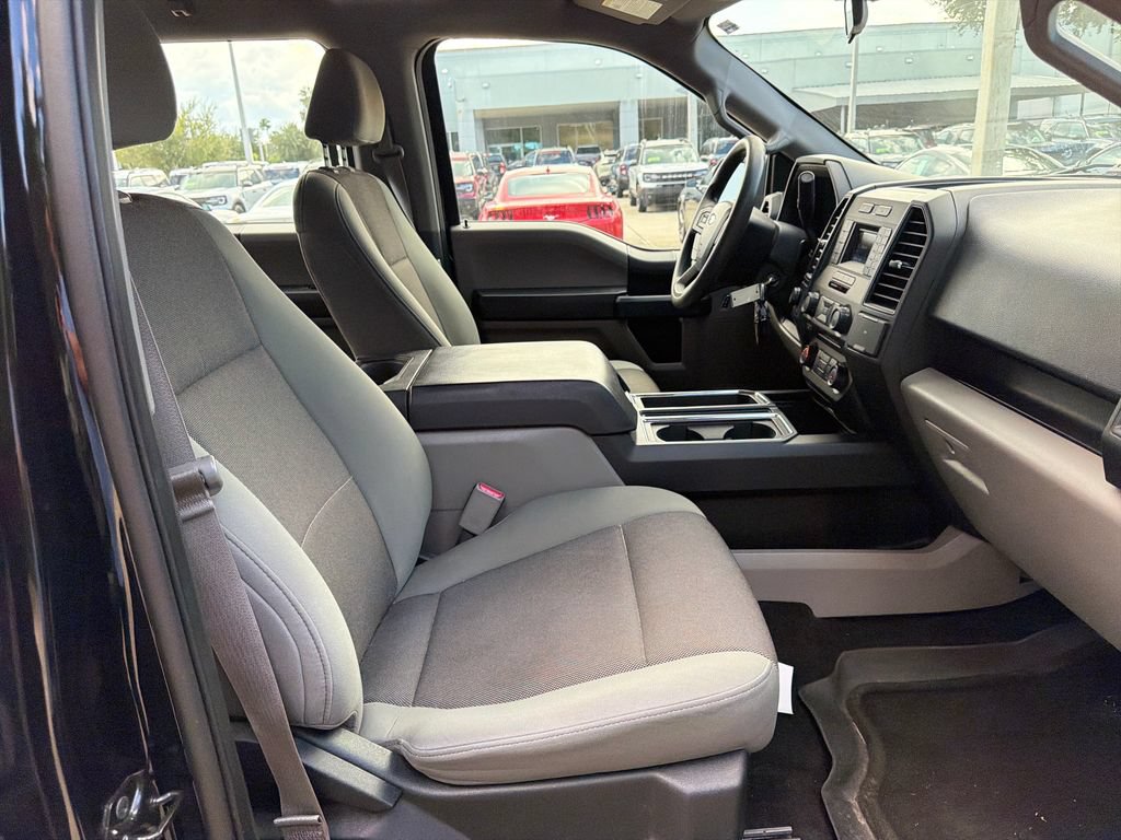 Used 2016 Ford F150 XL w/ Equipment Group 101A Mid AWD/4WD image 27