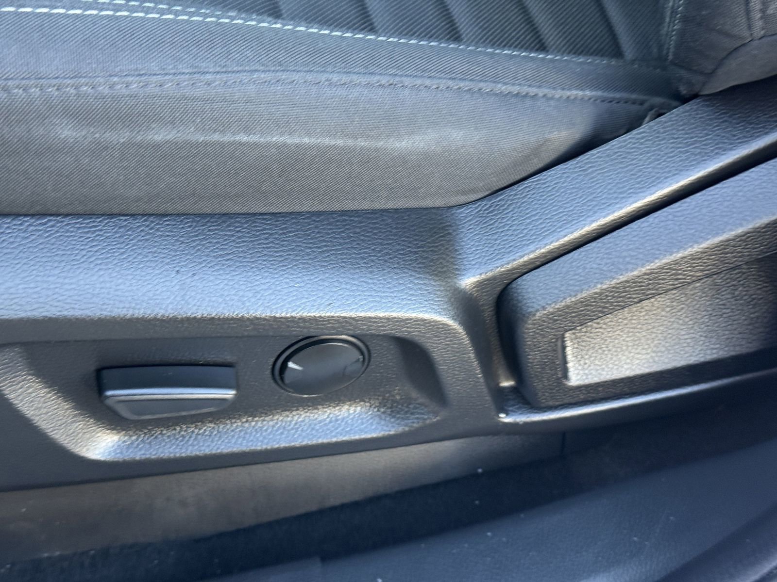 Certified 2023 Ford Ranger XLT w/ Equipment Group 302A High image 17