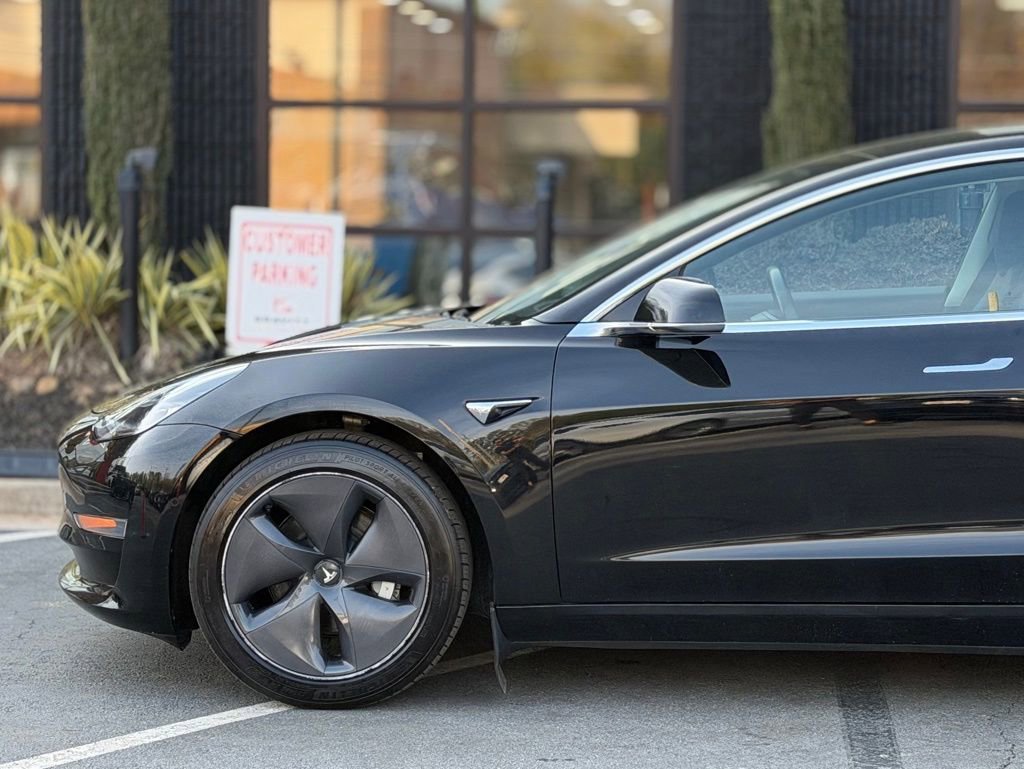 Used 2019 Tesla Model 3 Long Range image 10