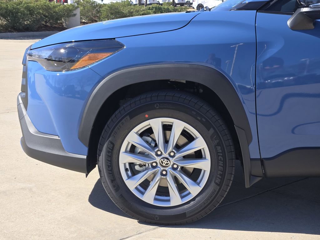 New 2026 Toyota Corolla Cross LE image 5