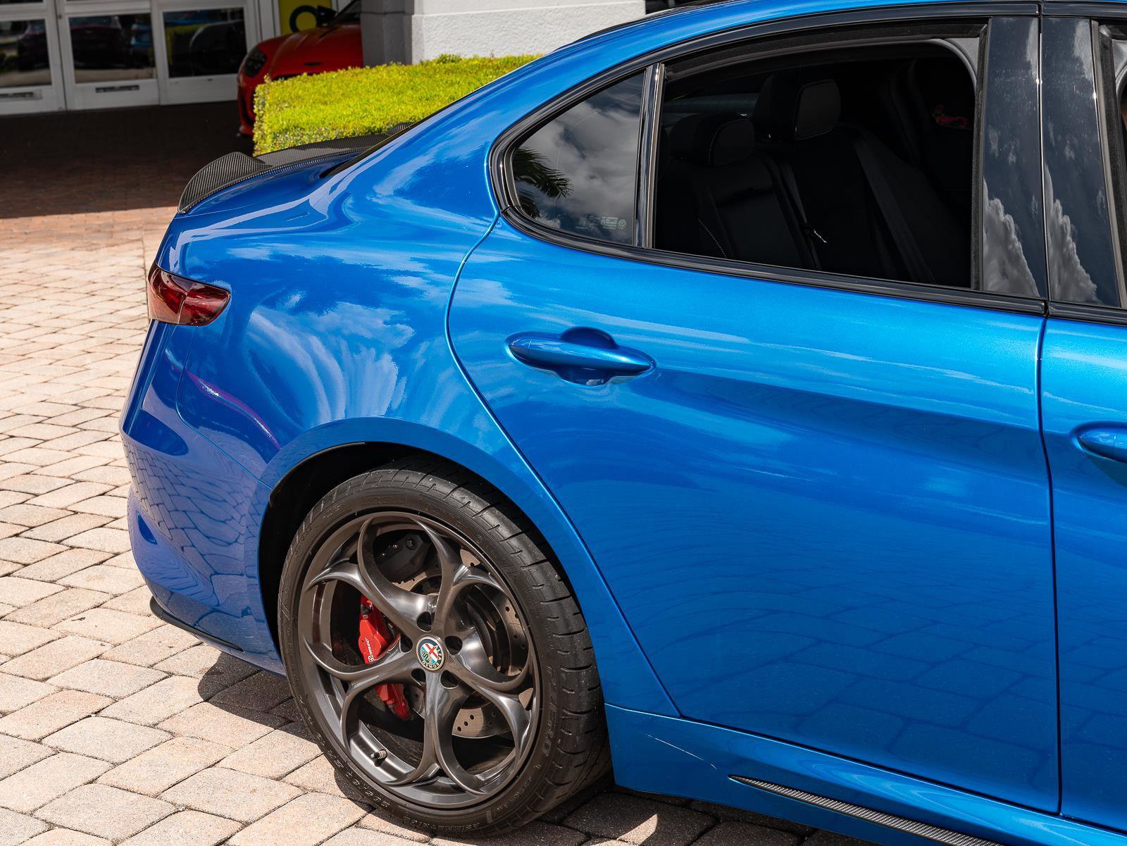 Used 2023 Alfa Romeo Giulia Quadrifoglio image 17