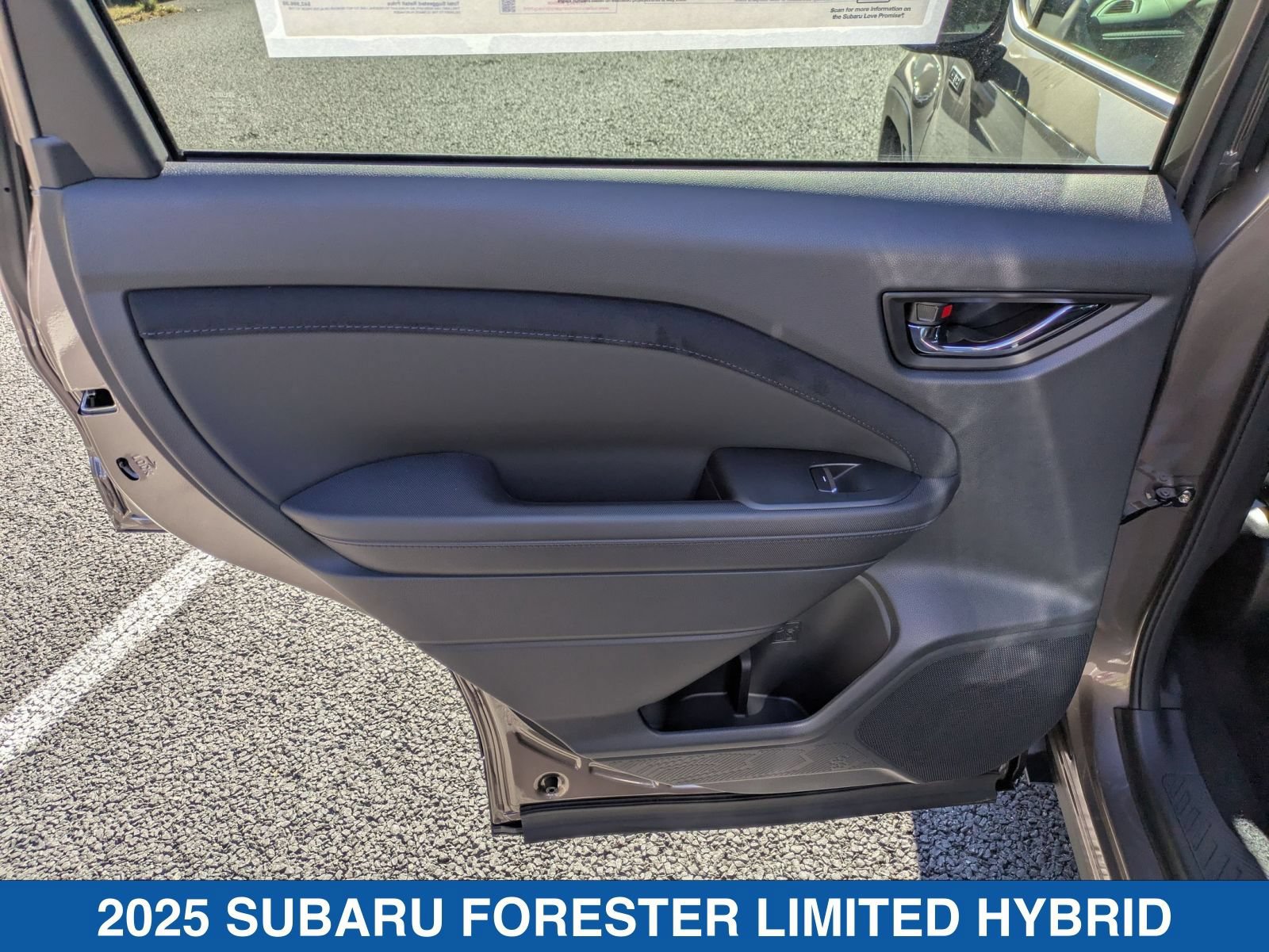Used 2025 Subaru Forester Limited AWD/4WD image 10