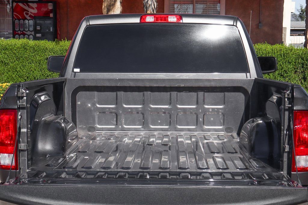 Used 2022 RAM 1500 Tradesman w/ Electronics Group RWD image 8