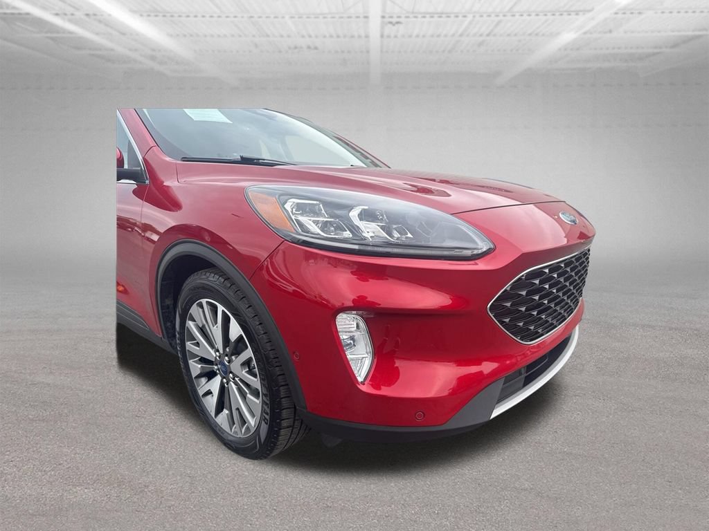 Certified 2020 Ford Escape Titanium w/ Titanium Premium Package 2.0 FWD image 19