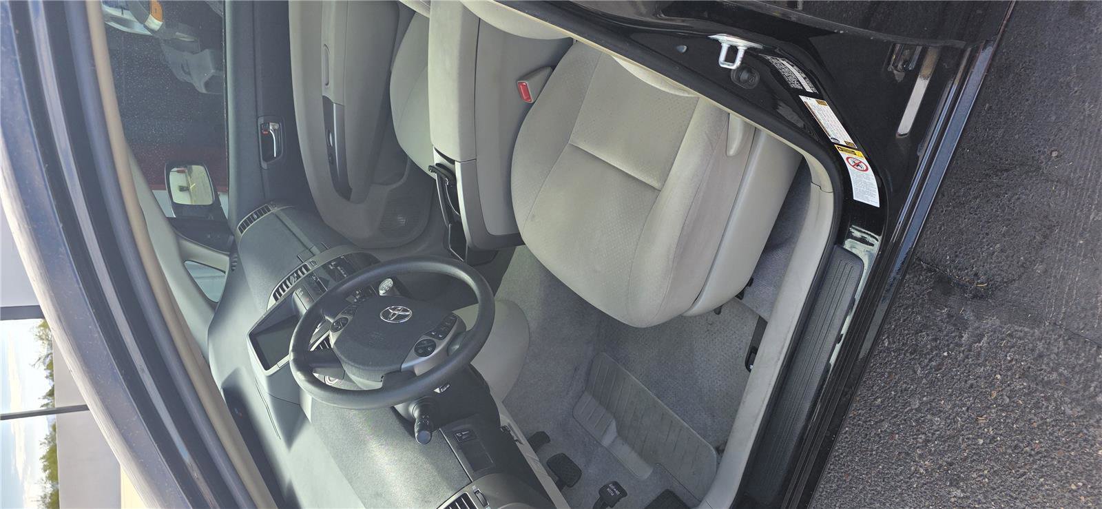 Used 2008 Toyota Prius Touring FWD image 10