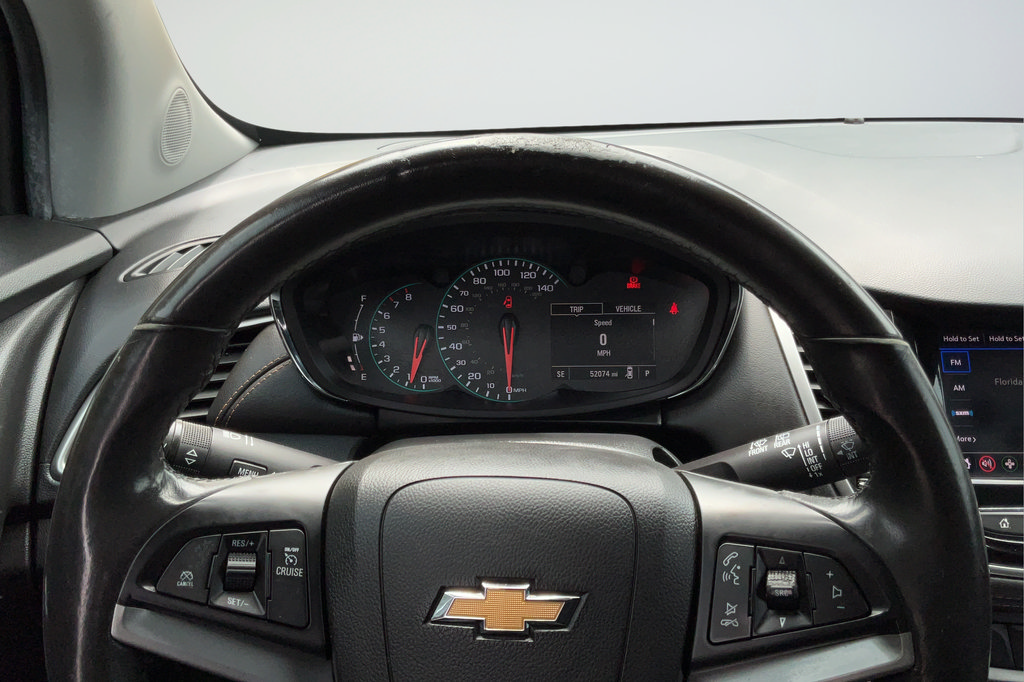 Certified 2022 Chevrolet Trax LT w/ Sport Edition FWD image 14