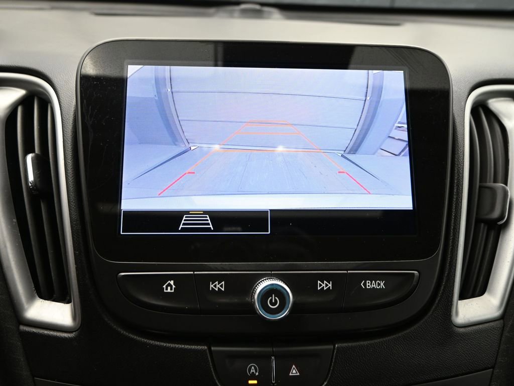 Used 2023 Chevrolet Malibu LT image 14