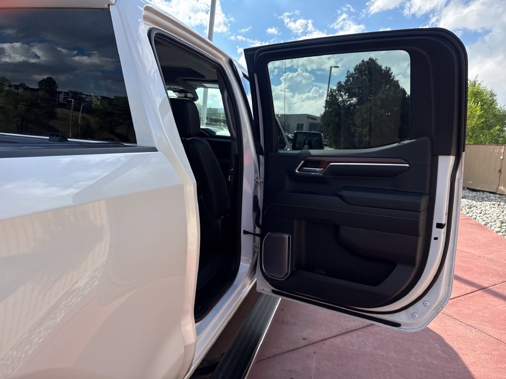 Used 2023 GMC Sierra 1500 Denali AWD/4WD image 23