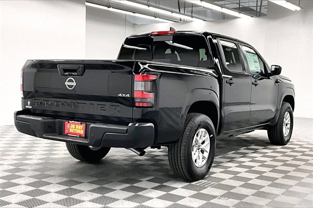 New 2025 Nissan Frontier S w/ S Utility Package image 18