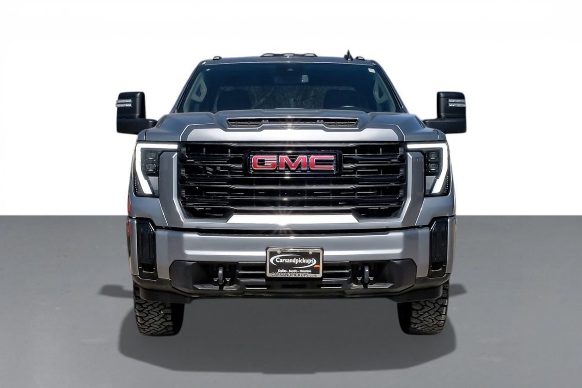 Used 2024 GMC Sierra 3500 Pro image 3