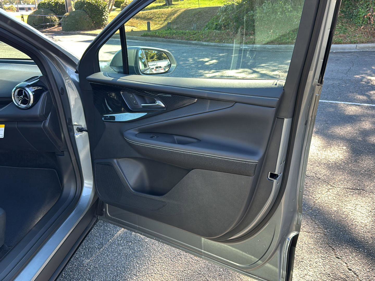 New 2026 Chevrolet Blazer EV LT image 13