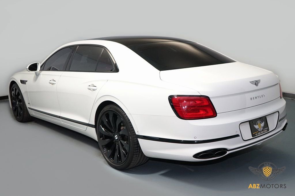 Used 2021 Bentley Flying Spur V8 image 7