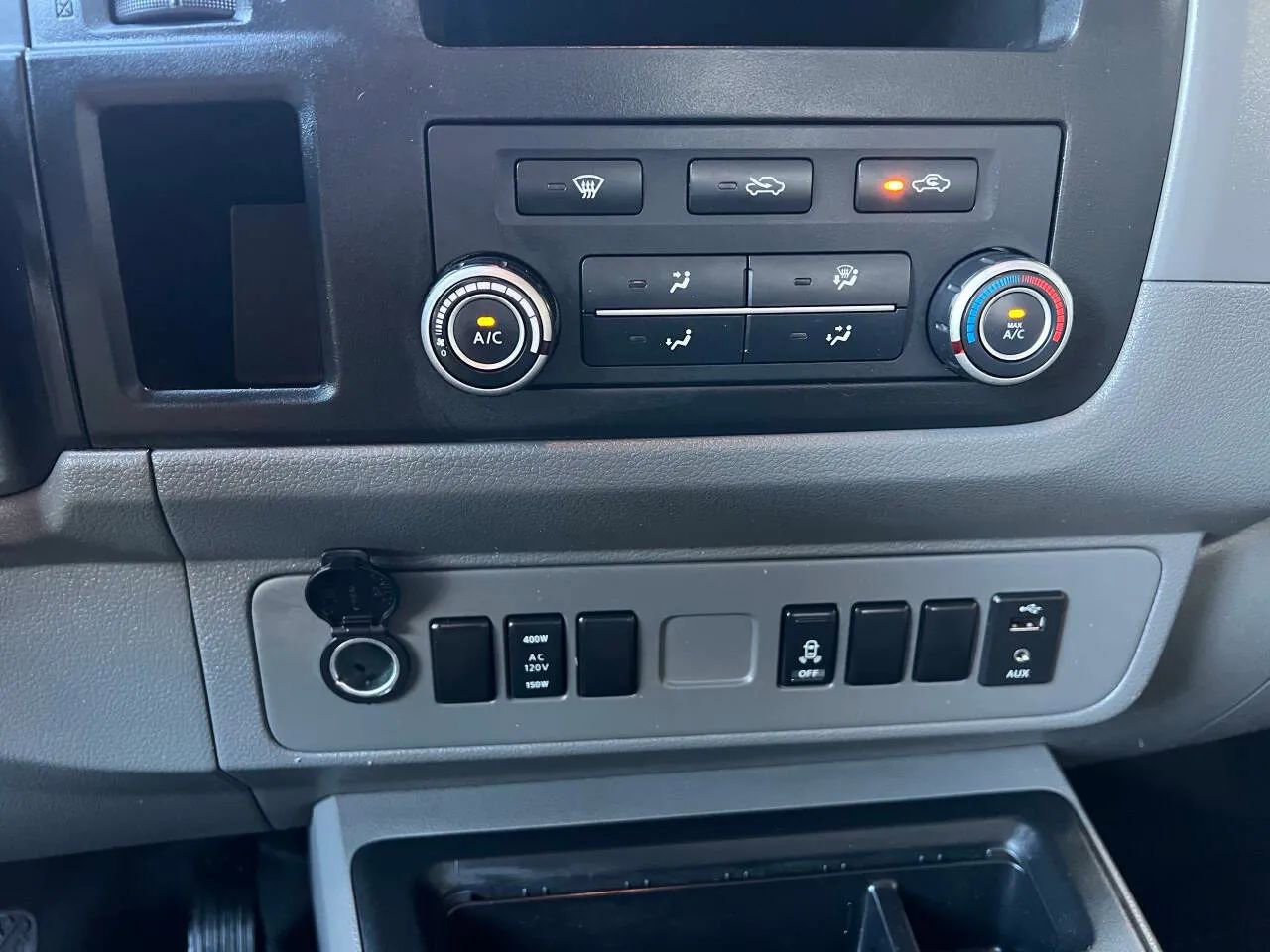 Used 2017 Nissan NV 2500 SV w/ Technology Package image 13