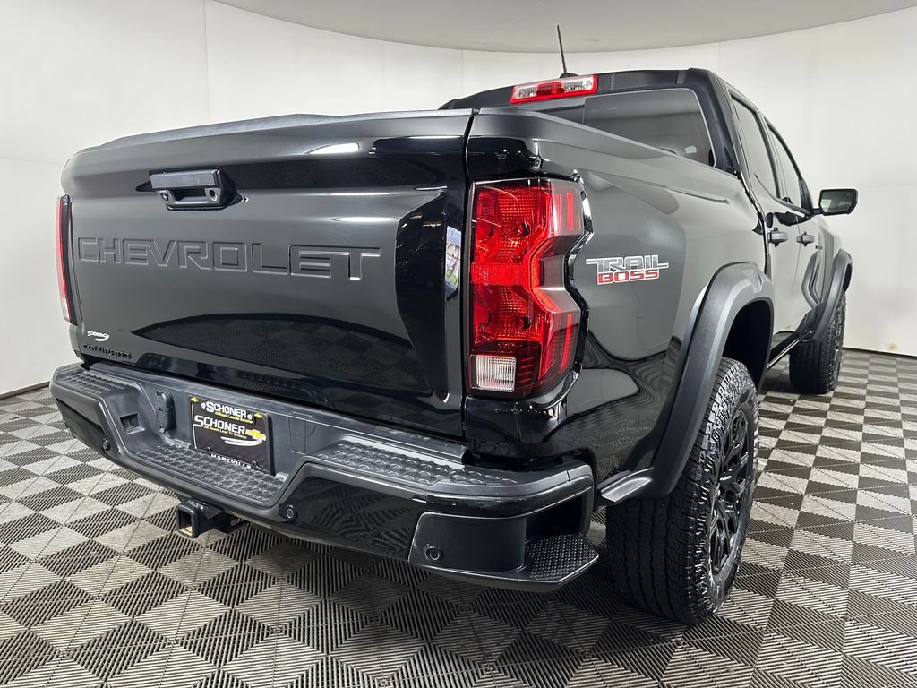 Used 2026 Chevrolet Colorado Trail Boss AWD/4WD image 5