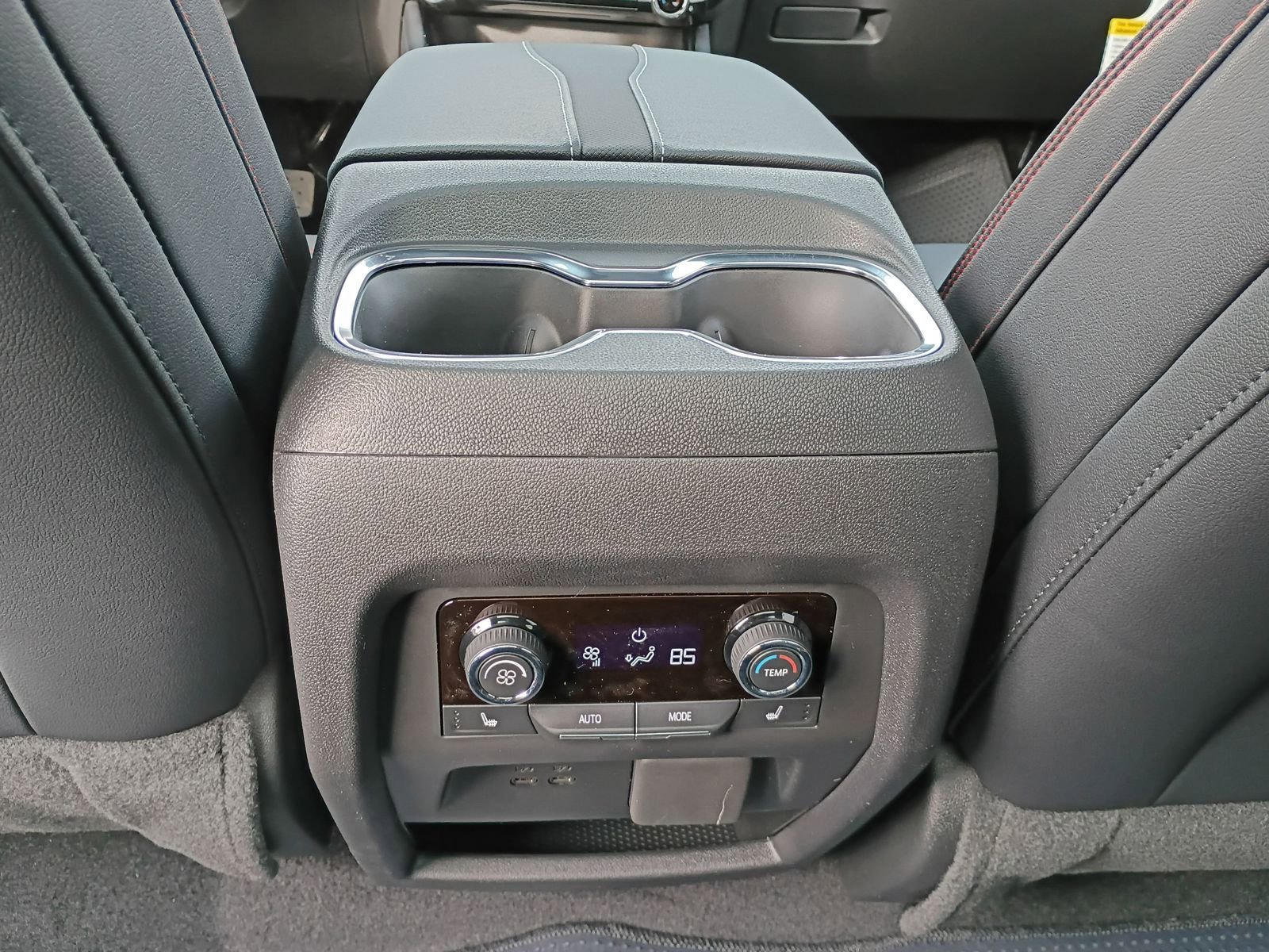 New 2026 Chevrolet Traverse RS image 26