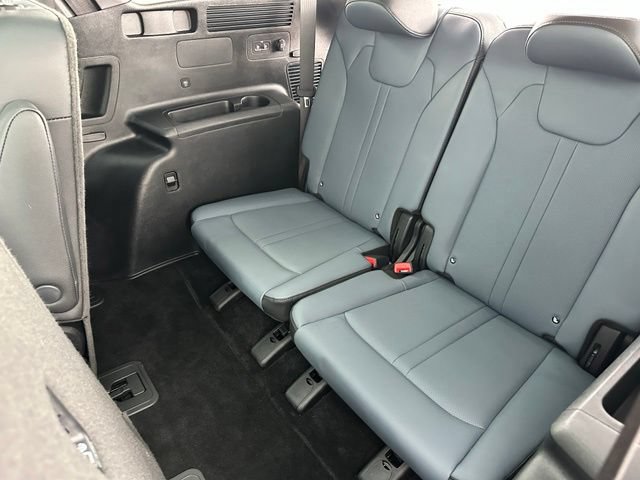 Used 2025 Kia Sorento SX Prestige AWD/4WD image 16