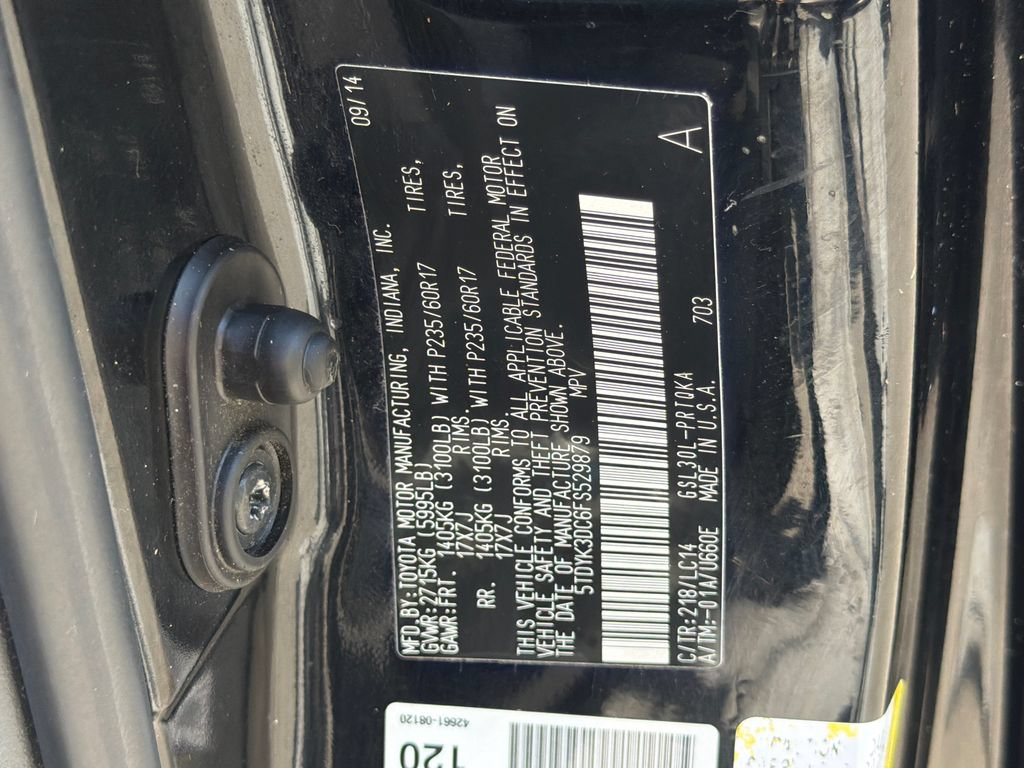 Used 2015 Toyota Sienna XLE Premium FWD image 35