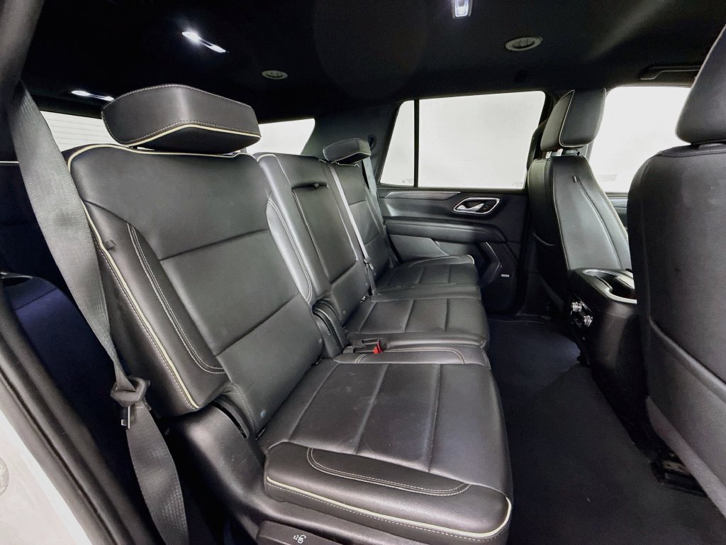 Used 2024 GMC Yukon SLT RWD image 29