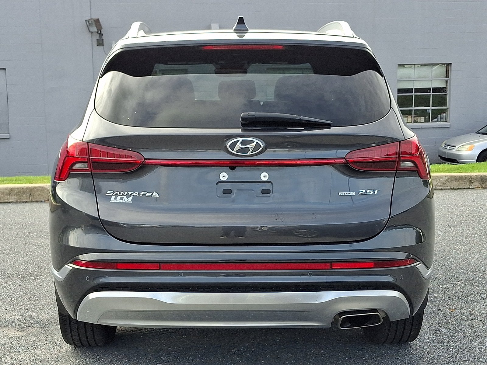 Certified 2023 Hyundai Santa Fe Calligraphy w/ Cargo Package AWD/4WD image 6