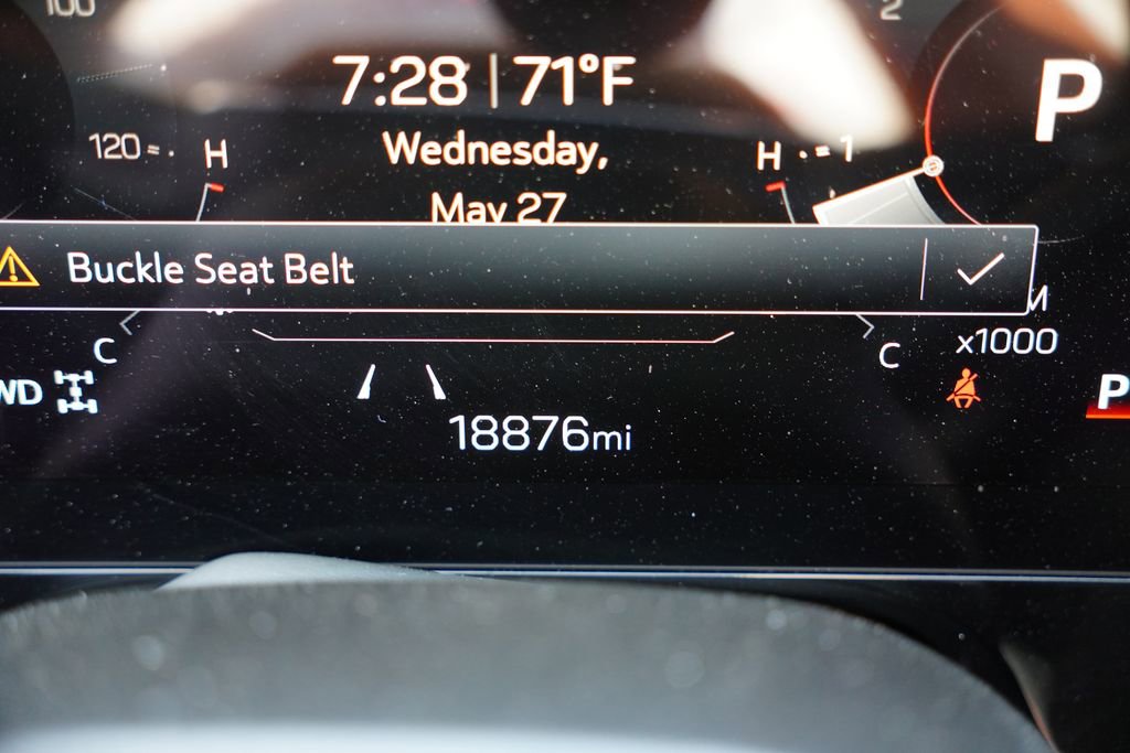 Certified 2025 GMC Yukon XL Denali AWD/4WD image 8