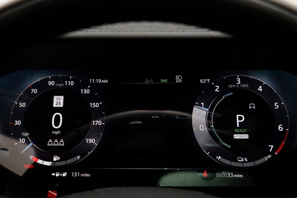 New 2025 Land Rover Range Rover SE AWD/4WD image 9