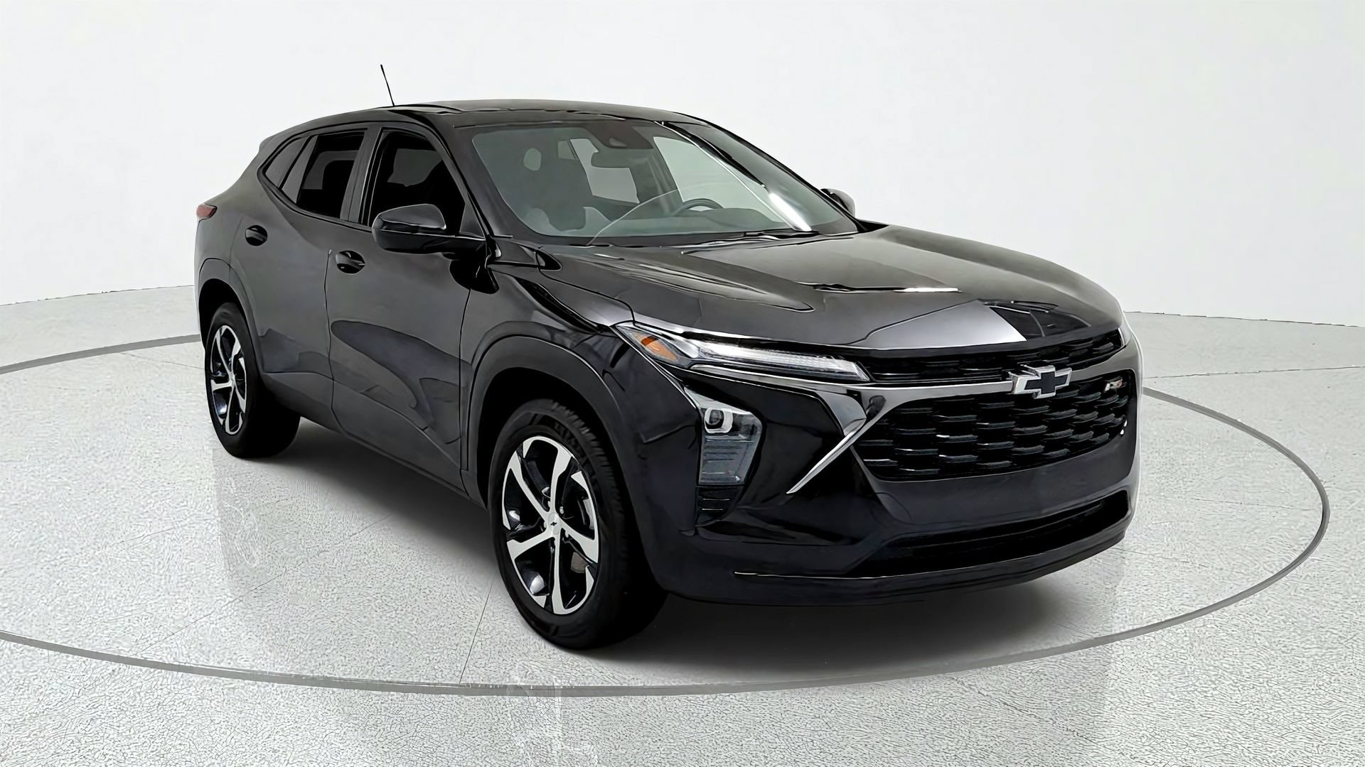 Used 2025 Chevrolet Trax RS FWD image 7