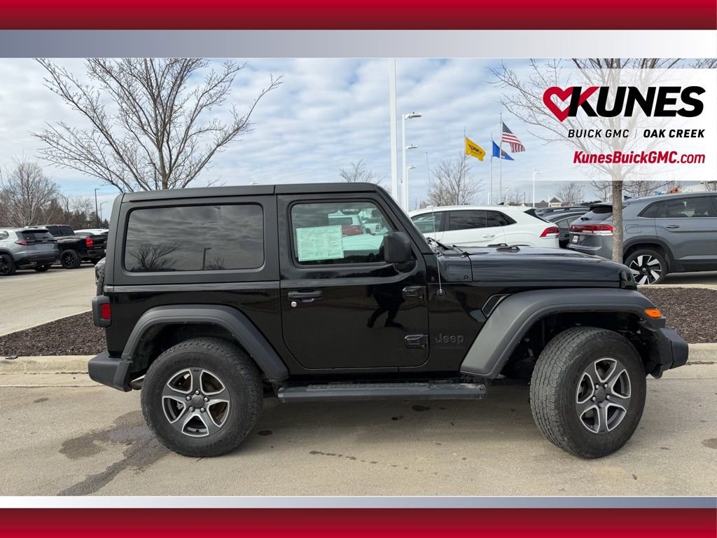 Used 2023 Jeep Wrangler Sport S image 7