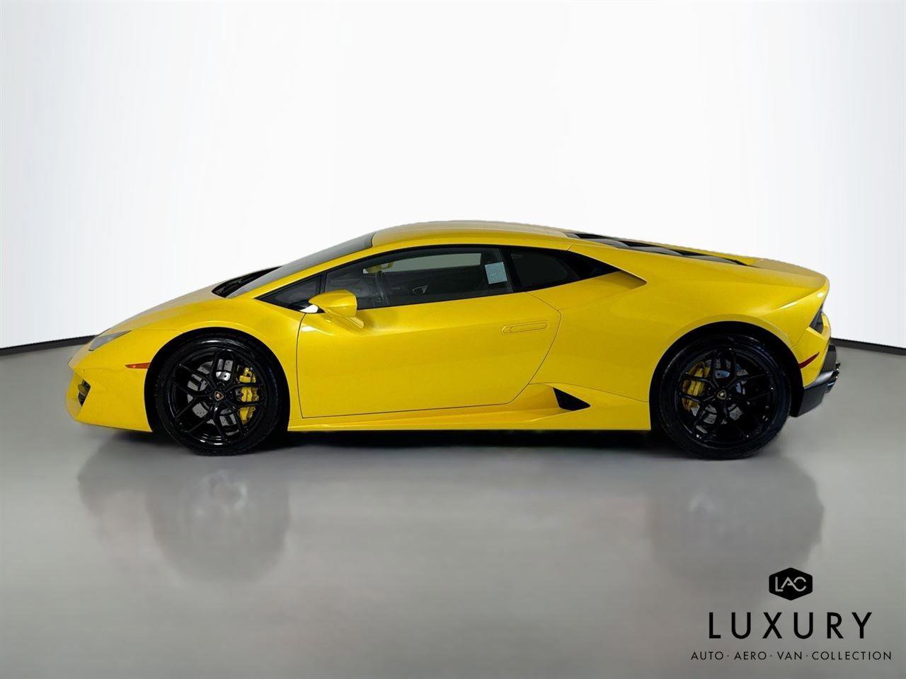 Used 2018 Lamborghini Huracan LP 580-2 image 9