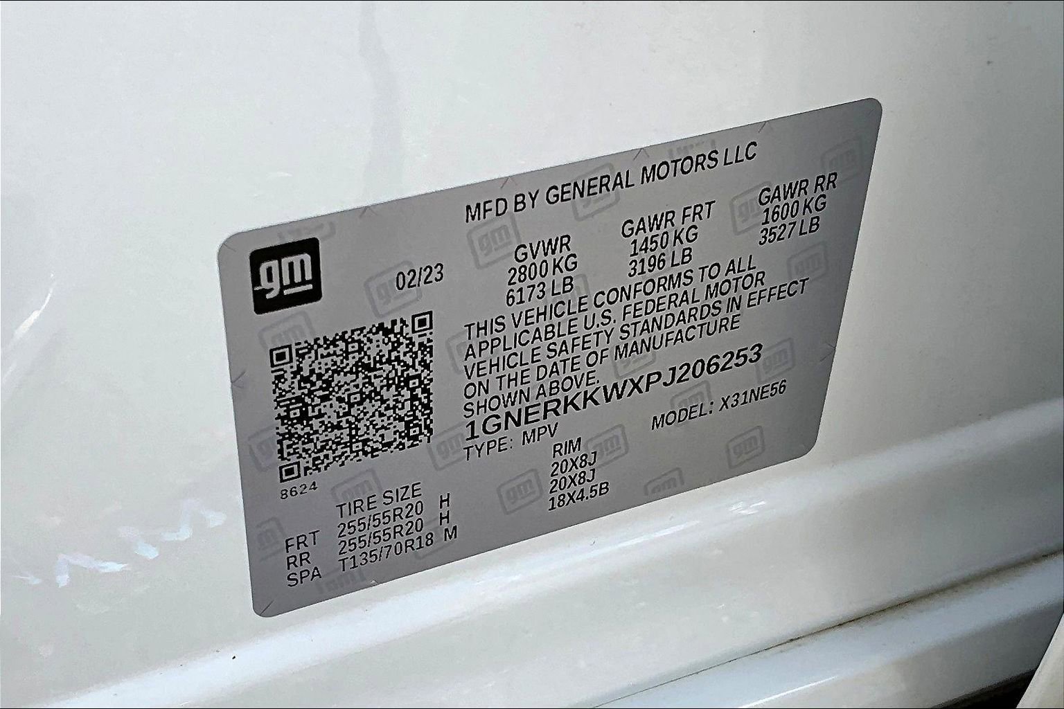 Used 2023 Chevrolet Traverse Premier image 35