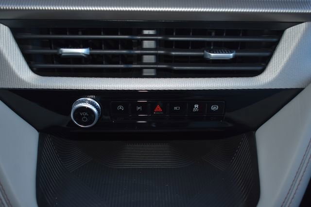 New 2026 Ford Explorer Active w/ Active Comfort Package image 28