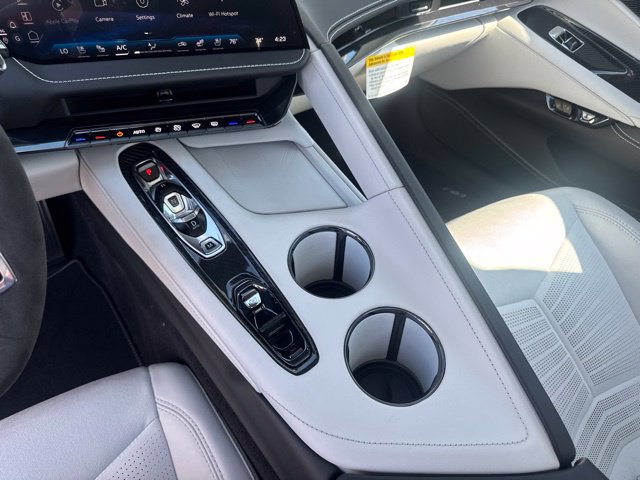 New 2027 Chevrolet Corvette Stingray Convertible w/ 3LT RWD image 27
